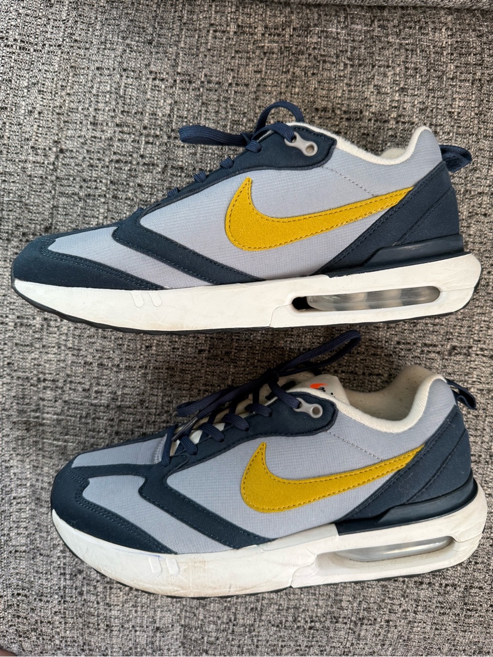 Nike Kids Navy and Yellow Casual Sneakers